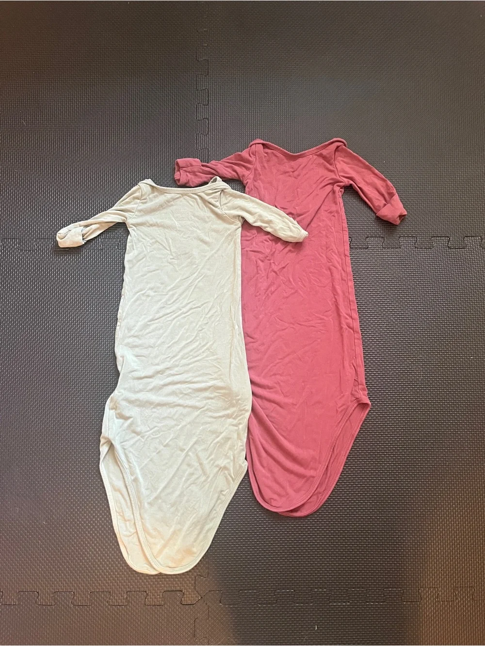 Caden Lane EUC Set of 2 Baby Sleep Gowns - Red and Green Bamboo